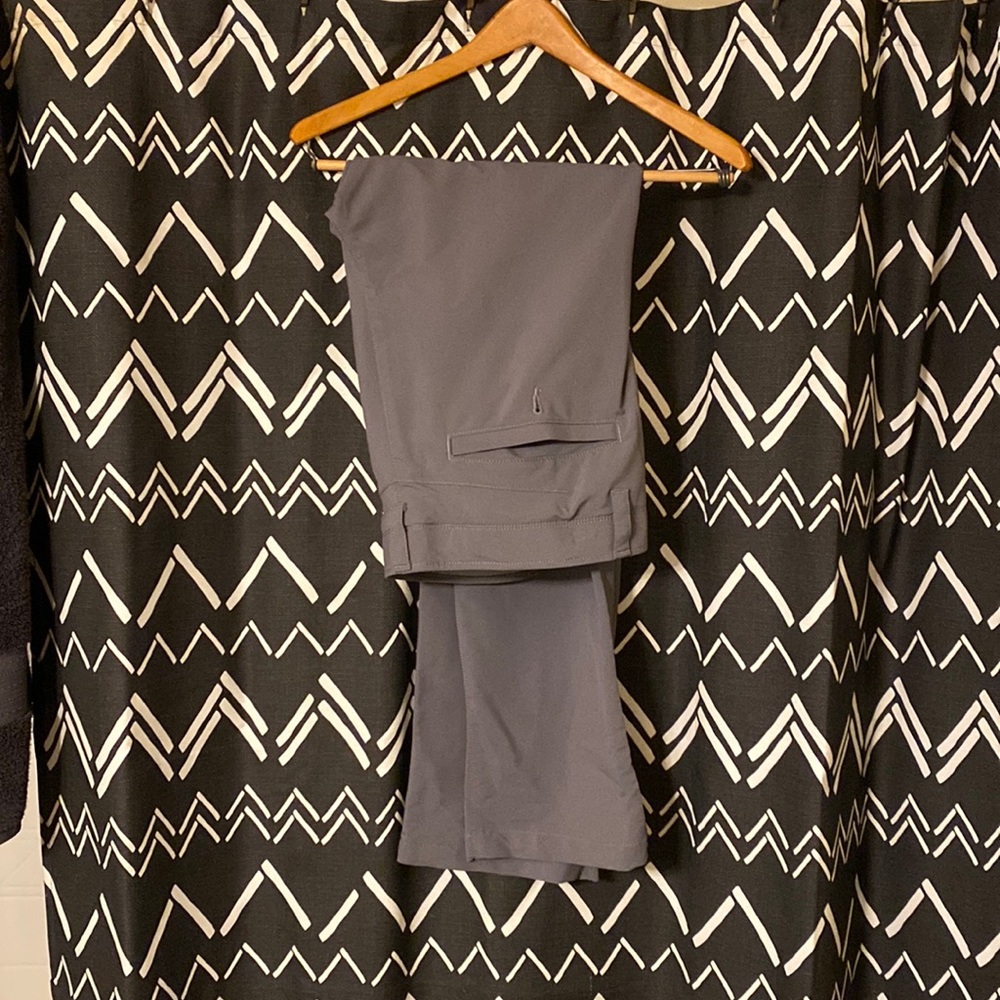 Under Armour golf slacks, grey. 38x32